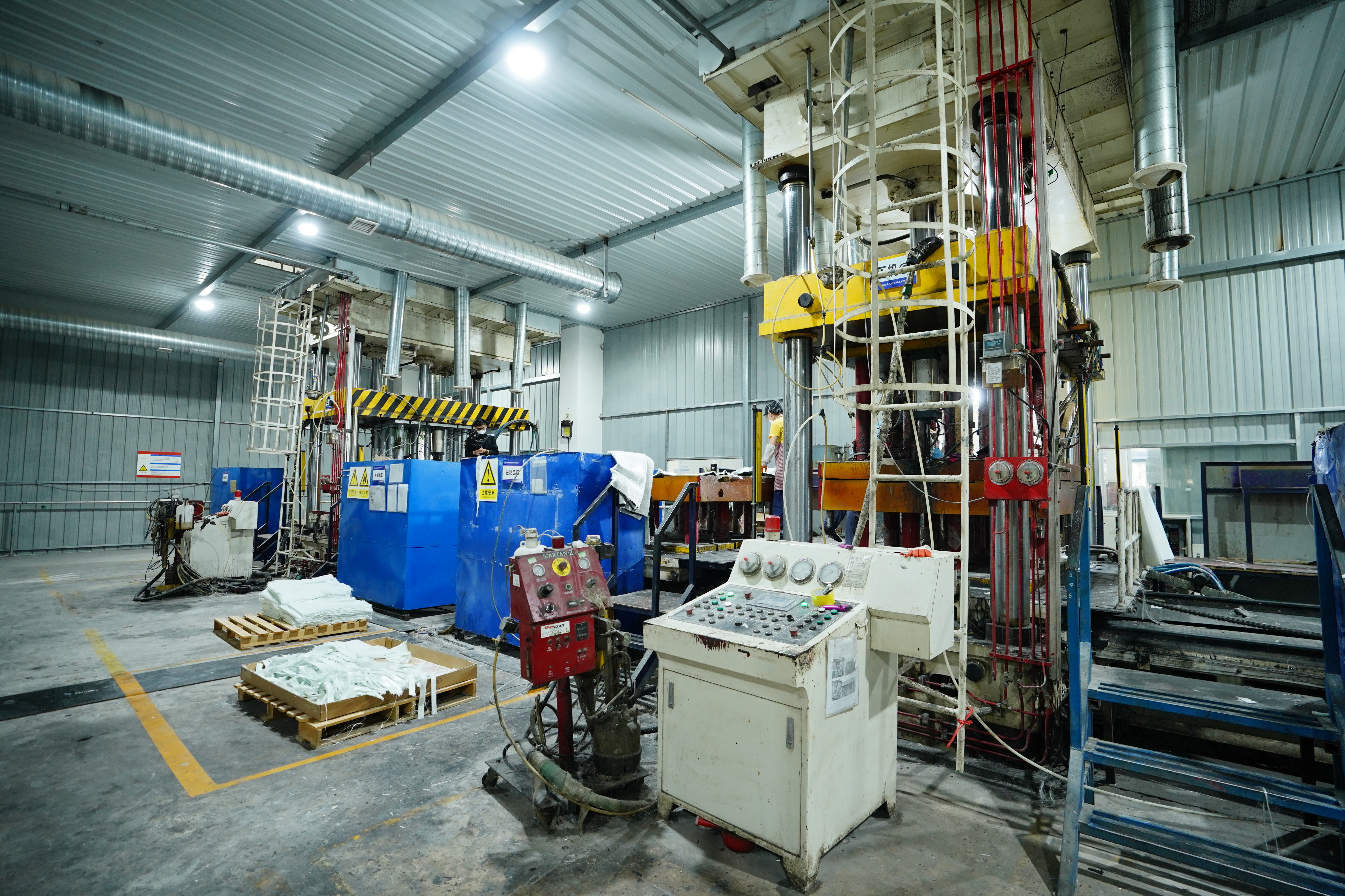 What Makes RTM Automotive Components A Game-Changer in Vehicle Manufacturing?