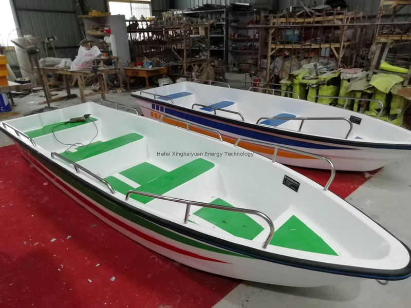 customized fiberglass fishing boat Passenger boat Panga working fisher Manufacturer